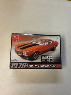 MT 1970 Chevy Camaro Z/28 Model Kit - Orange with Black Stripes